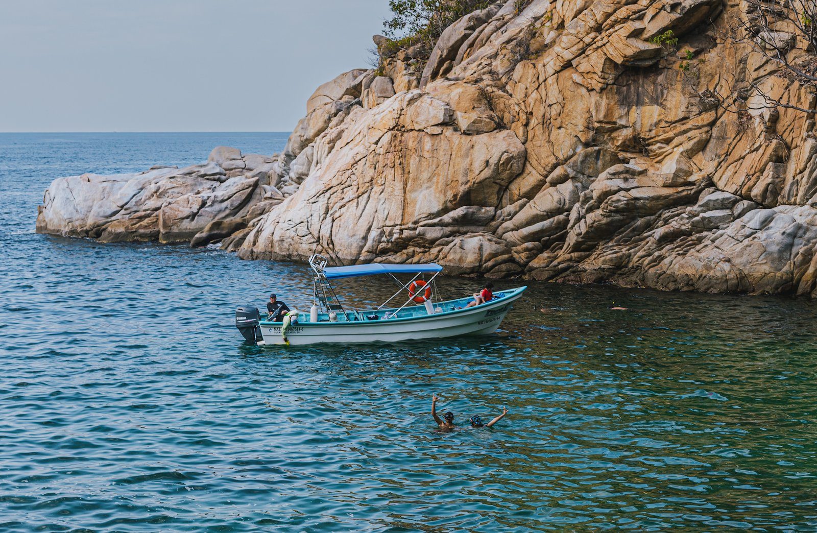 Normal panga (speedboat like) 2