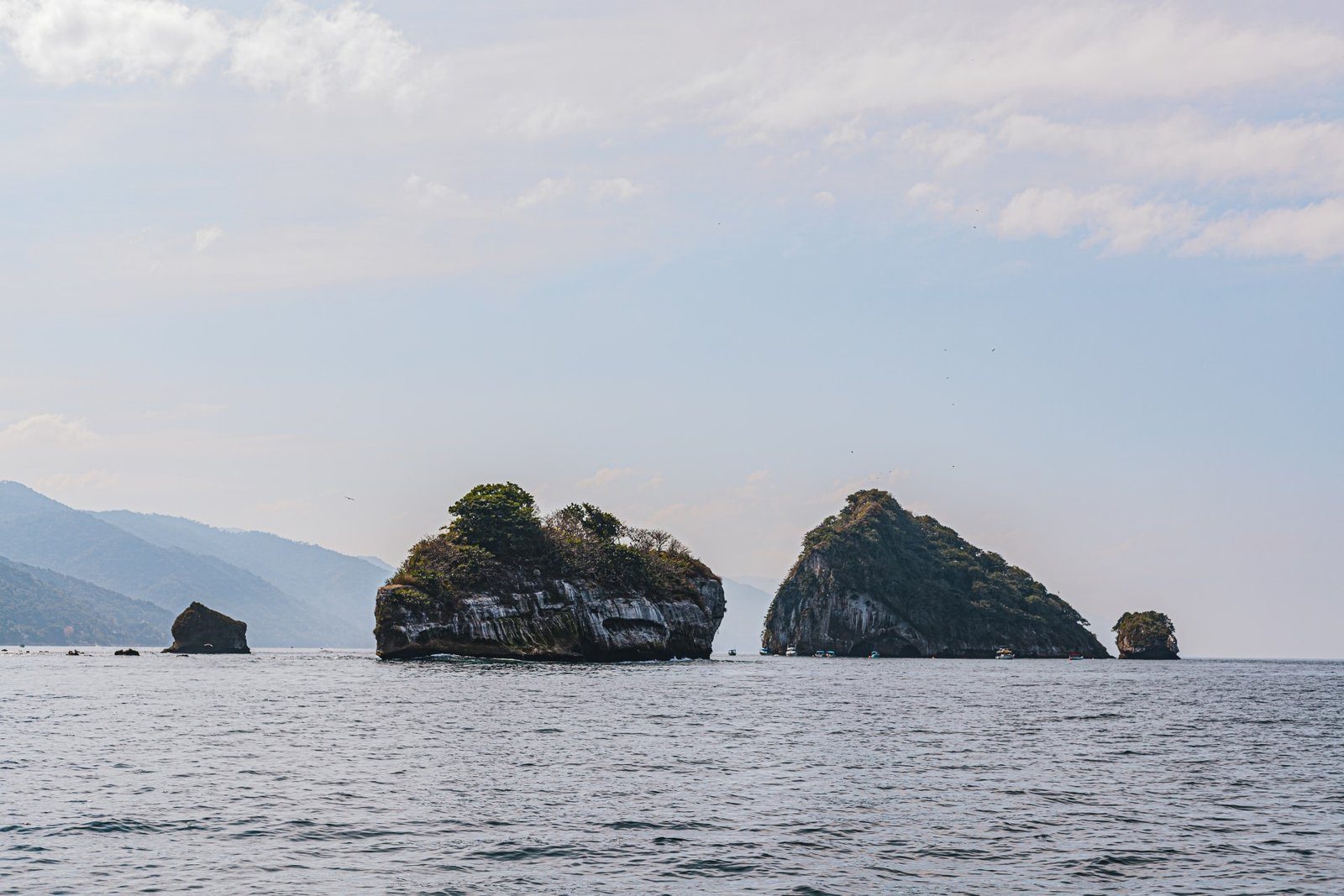 Los Arcos & Las Animas Private Boat Tour 4
