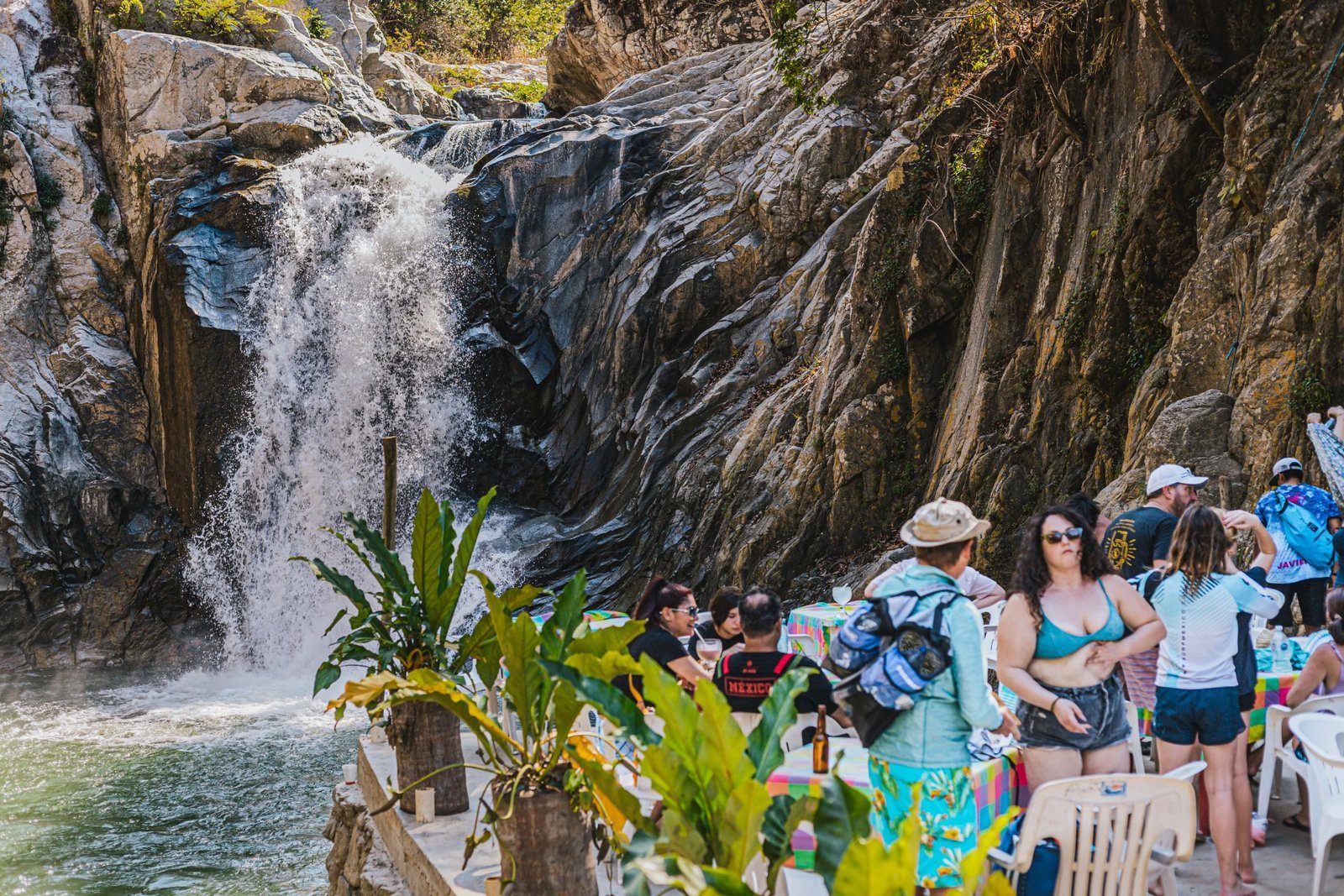 Quimixto Waterfall Hike & Los Arcos Private Boat Tour (seasonal surfing) 3