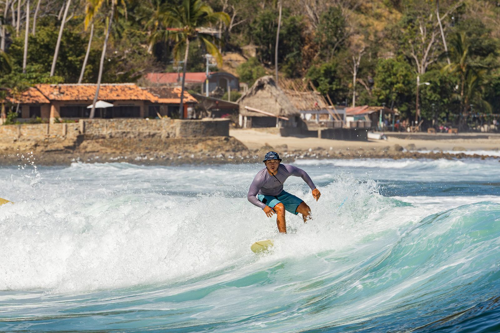 All-inclusive boat surf trips